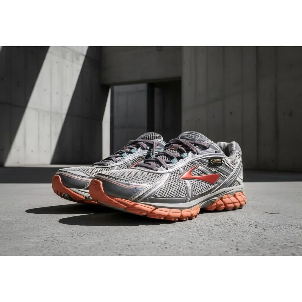 Brooks Ghost GTX Gore-Tex Waterproof Size 7.5 Women's Running Shoes
